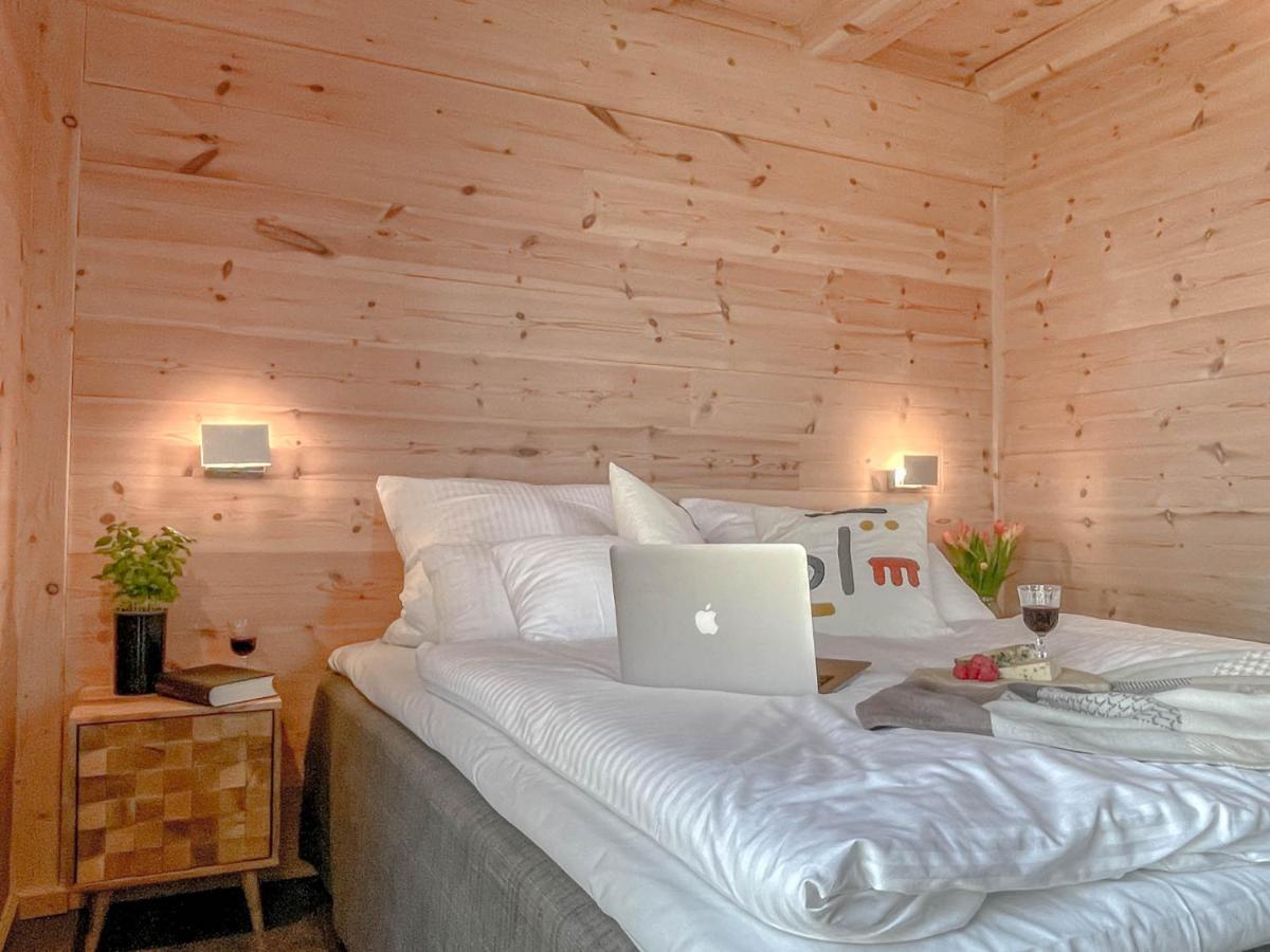 Traumhaff Kustenchalets: Lärchenwoodchalets mit Kamin und Sauna an der Ostsee Vogelsang-Warsin Exterior photo